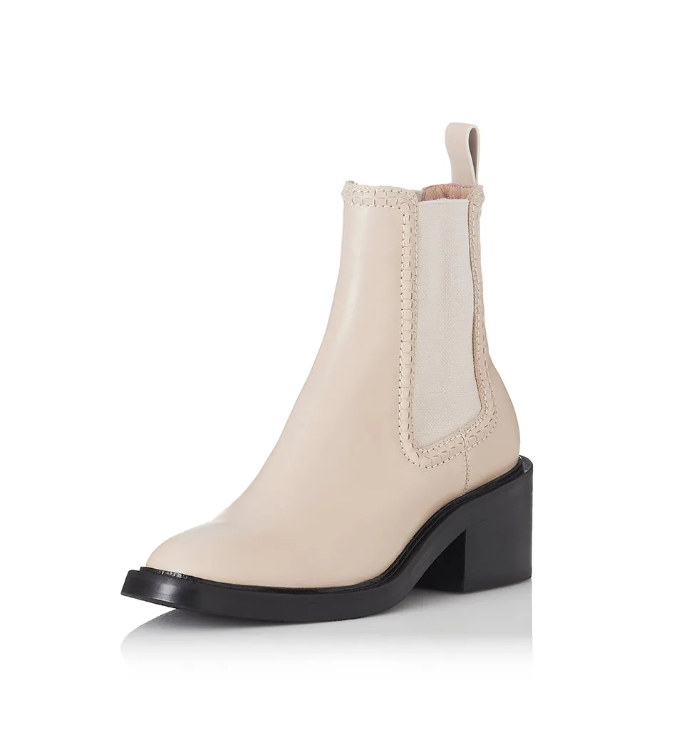 AMIE BOOT - CREAM