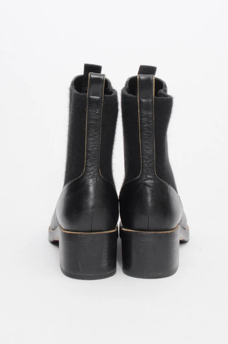 CHELSEA ANKLE BOOTS