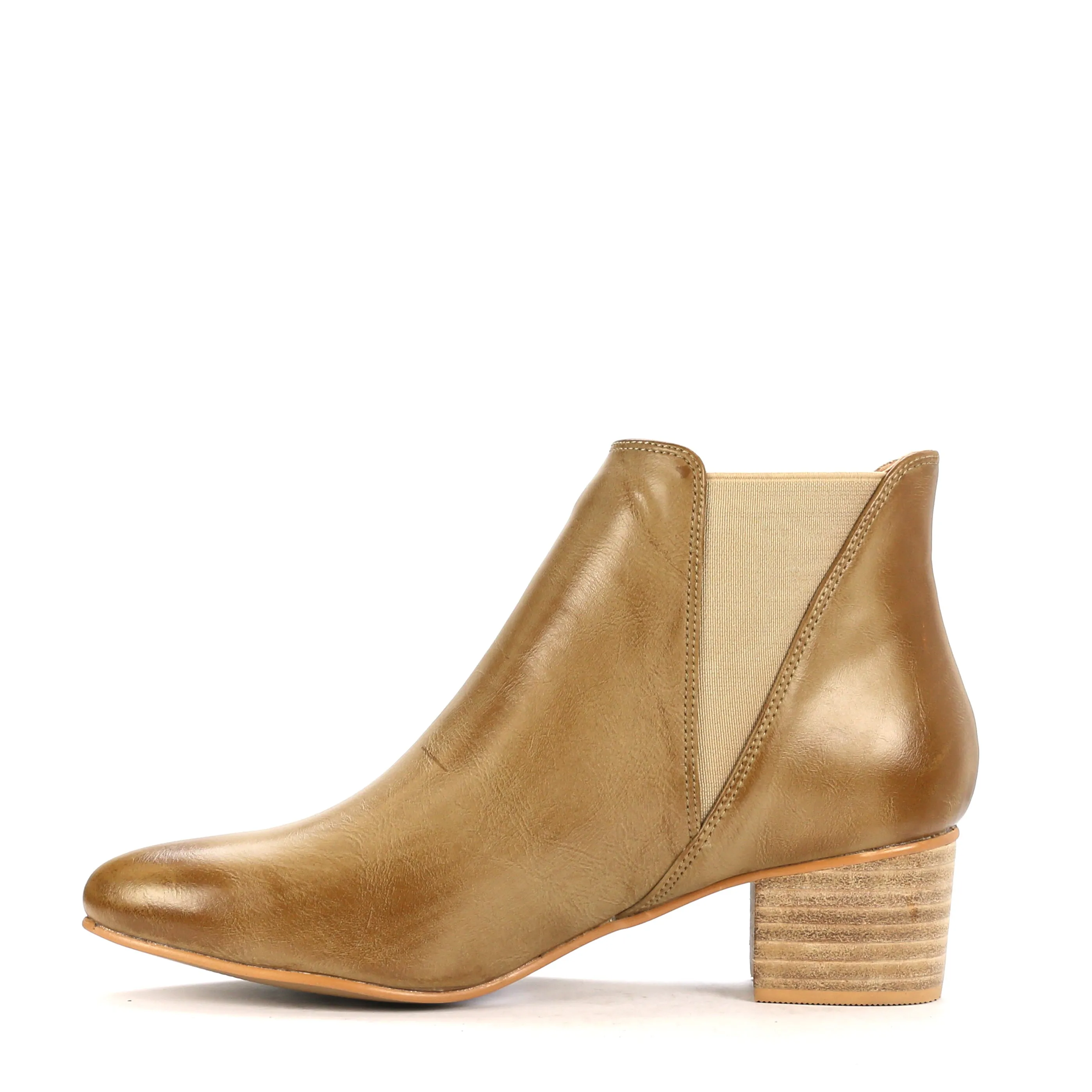 Clarin Ankle Boots