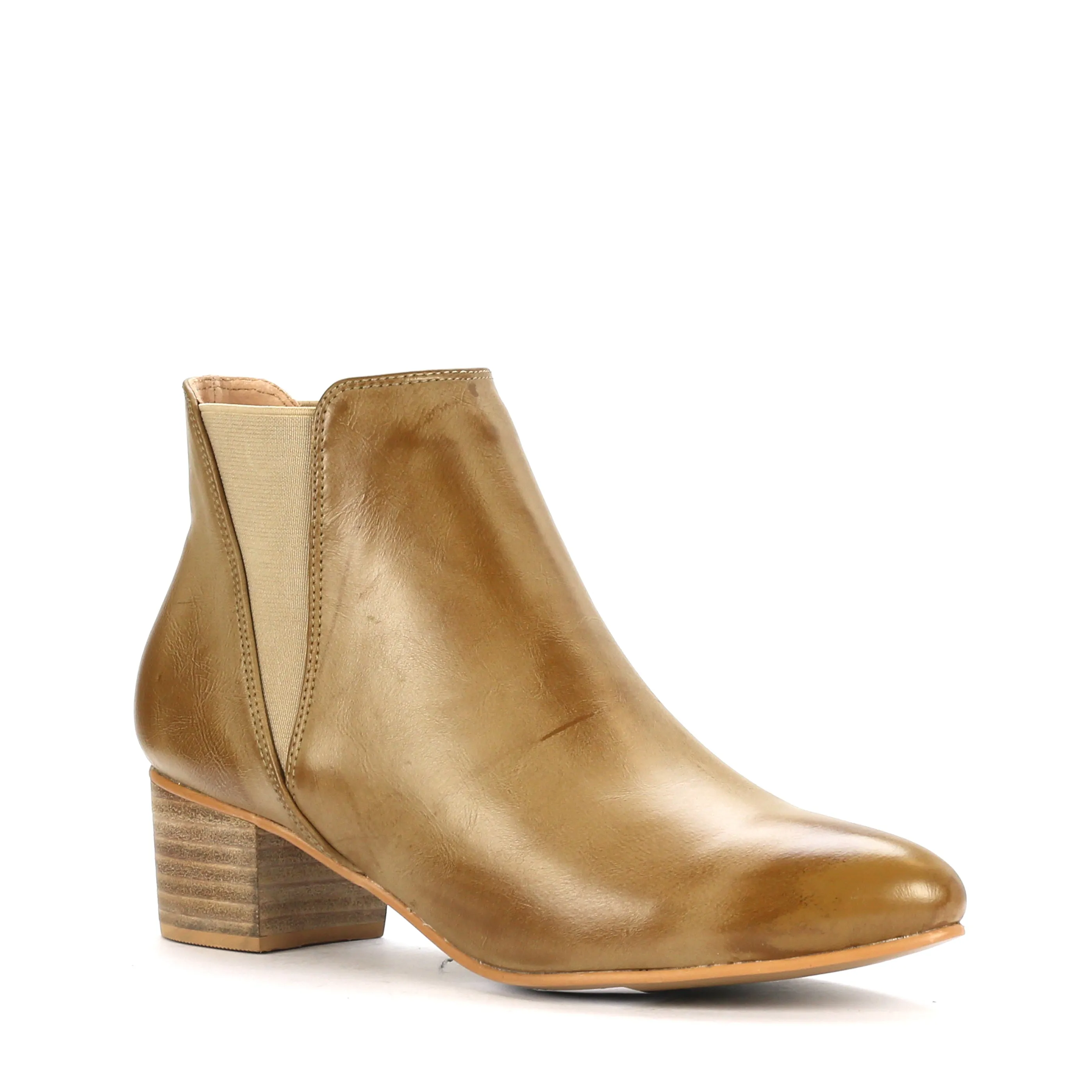 Clarin Ankle Boots