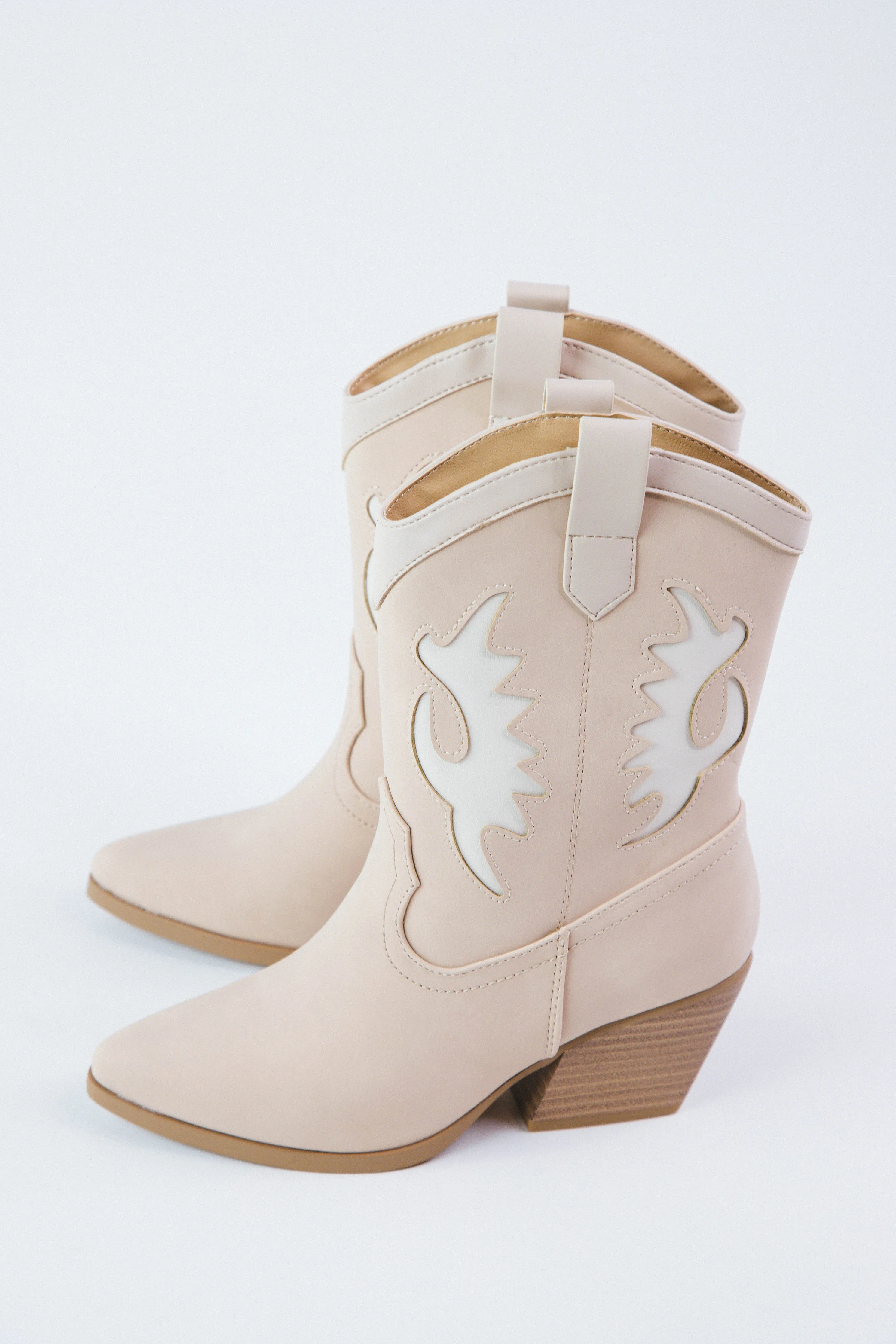 Giga Tonal Short Western Boot, Light Blonde Multi