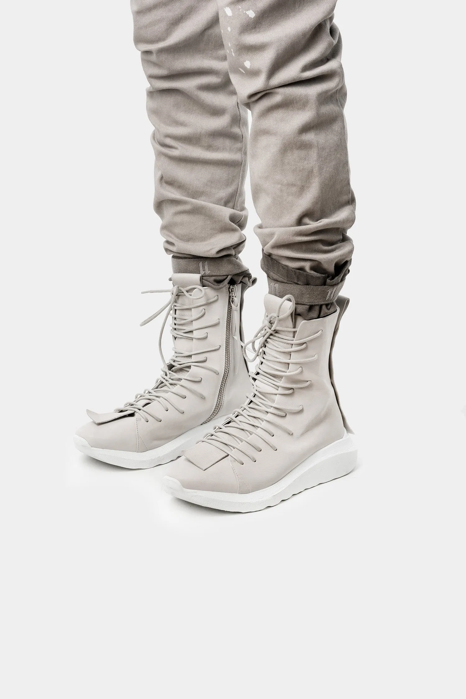 High top laced calf leather sneakers, Light grey