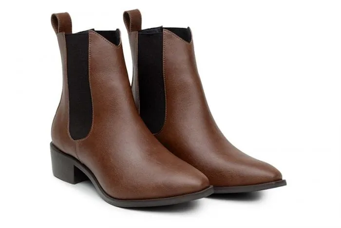 'Marcela II’ Women's Vegan Chelsea Boot by Ahimsa - Cognac