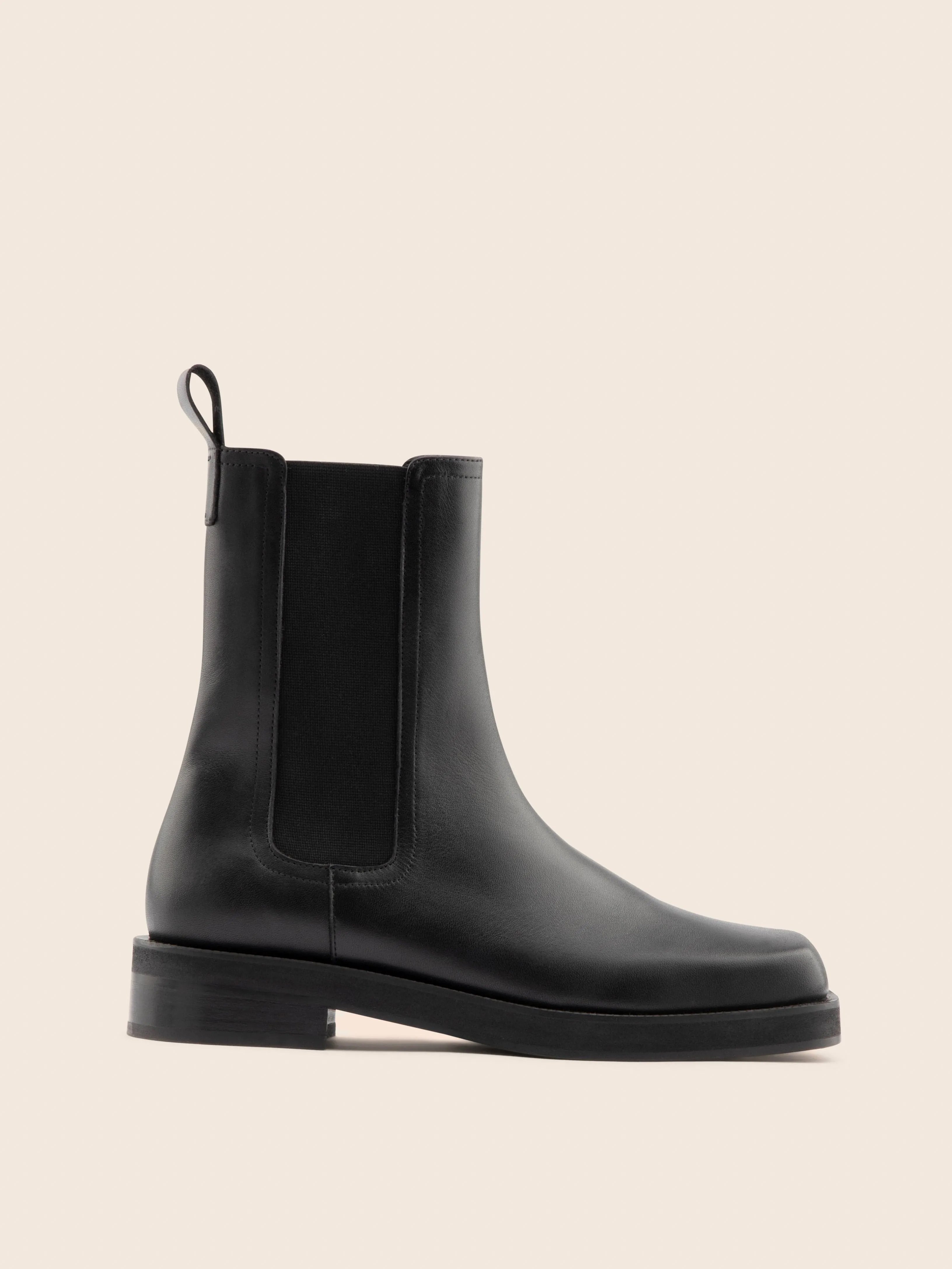 Mora Black Boot